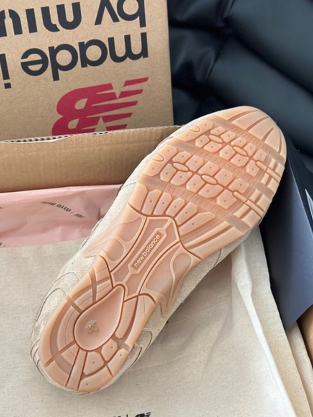 New Balance x MIU MIU NB 530 SL Women's Casual Sneakers - Picture 7 of 9
